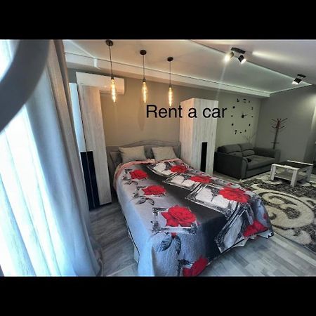 Apartamet chirie Edinet Exterior foto