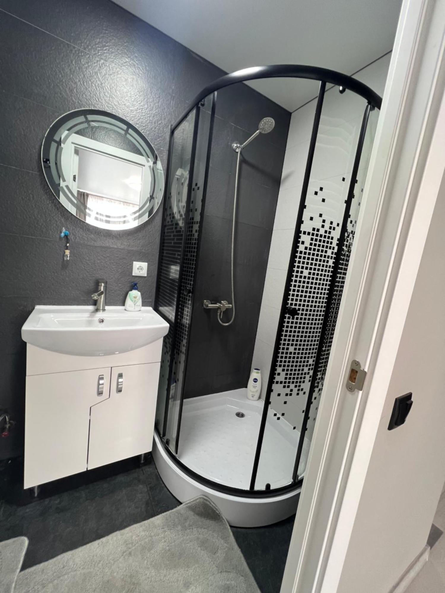 Apartamet chirie Edinet Exterior foto